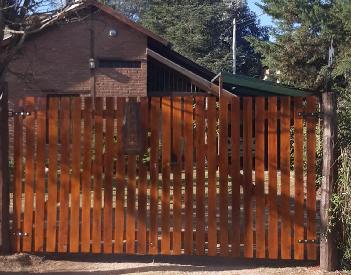 Cabanas Farah Estancia Vieja Ideal Para 2 A 3 Huespedes فيلا كارلوس باز المظهر الخارجي الصورة